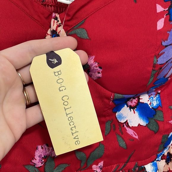 NWT floral jumpsuit - Picture 6 of 8